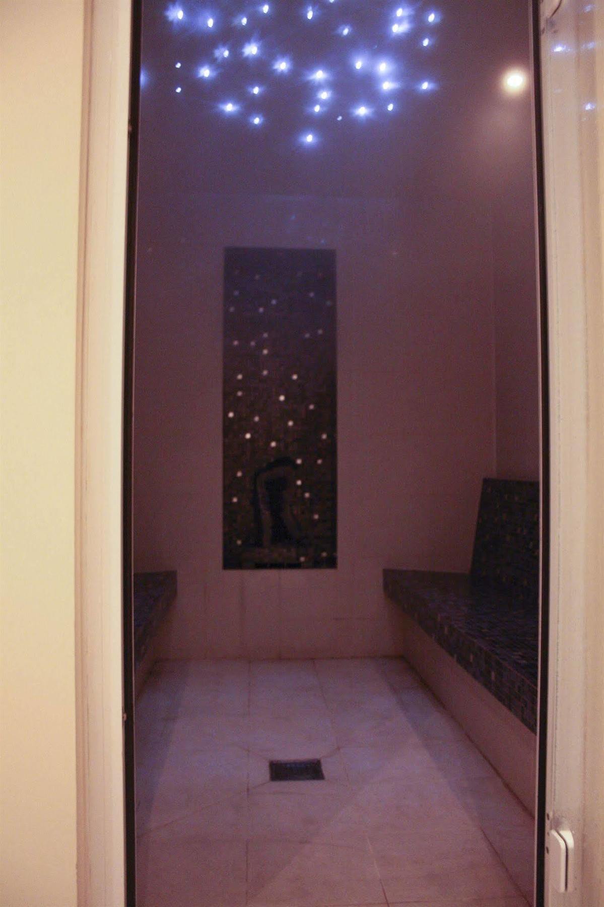 No.1 Pery Square Hotel & Spa ลิเมอริค ภายนอก รูปภาพ