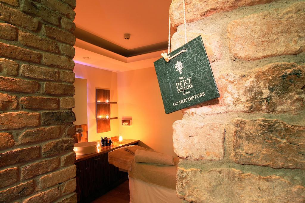 No.1 Pery Square Hotel & Spa ลิเมอริค ภายนอก รูปภาพ
